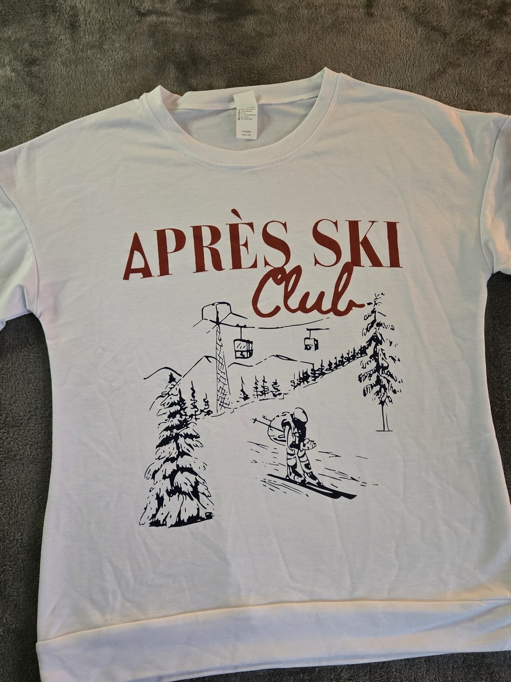 Men's White Après Ski Club Graphic Tee